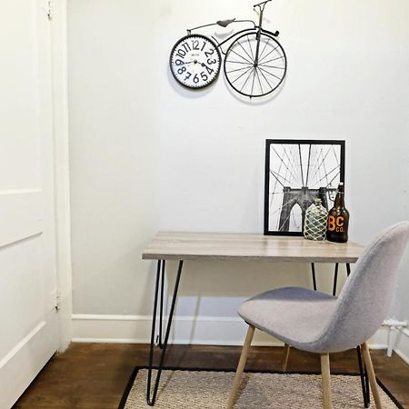 Urban Convenience Studio Flat Dallas Eksteriør bilde