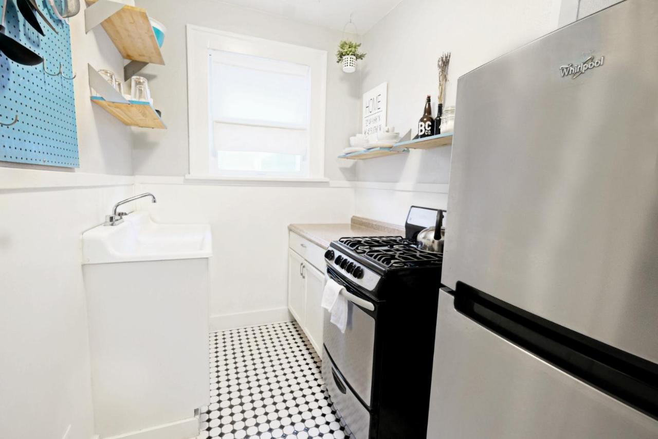 Urban Convenience Studio Flat Dallas Eksteriør bilde