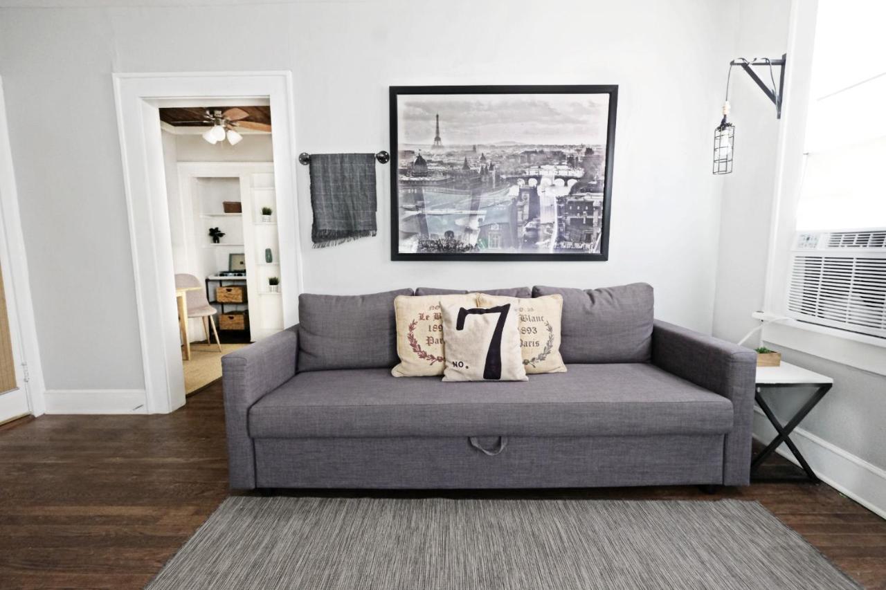 Urban Convenience Studio Flat Dallas Eksteriør bilde